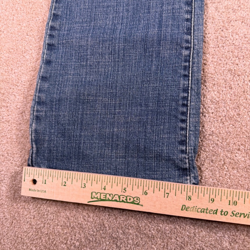 Levi's 515 Bootcut Jeans Womens 10M (FITS 31x31) Blue Medium Wash Stretch Denim - Picture 9 of 12